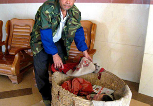 ����Ǯ�Ű���������װ�Ųм�Ů���Ĵ���ҽ